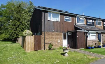 Wayside Green, Woodcote, S Oxon Wayside Green, Woodcote, S Oxon