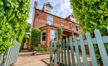 Peppard Road, Sonning Common