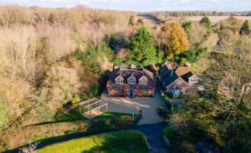 The Hamlet, Gallowstree Common