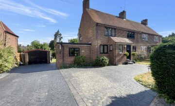Chiltern Bank, Peppard Common, Henley-On-Thames