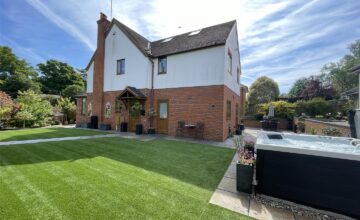 Shiplake Bottom, Peppard Common, Henley-On-Thames