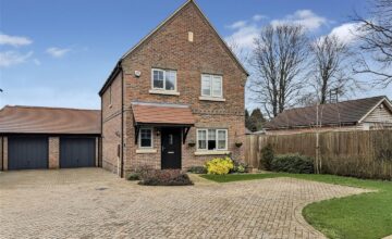 Paddock Close, Sonning Common