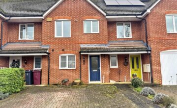 Bluebell Gardens, Emmer Green, Reading